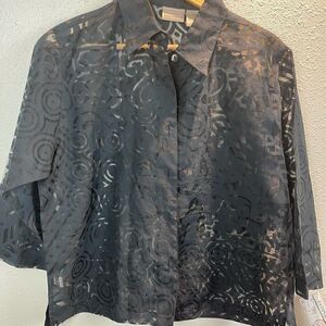 NWT Passport Women’s Top Size Medium